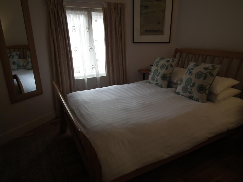 The Kingsley At Eversley Luaran gambar