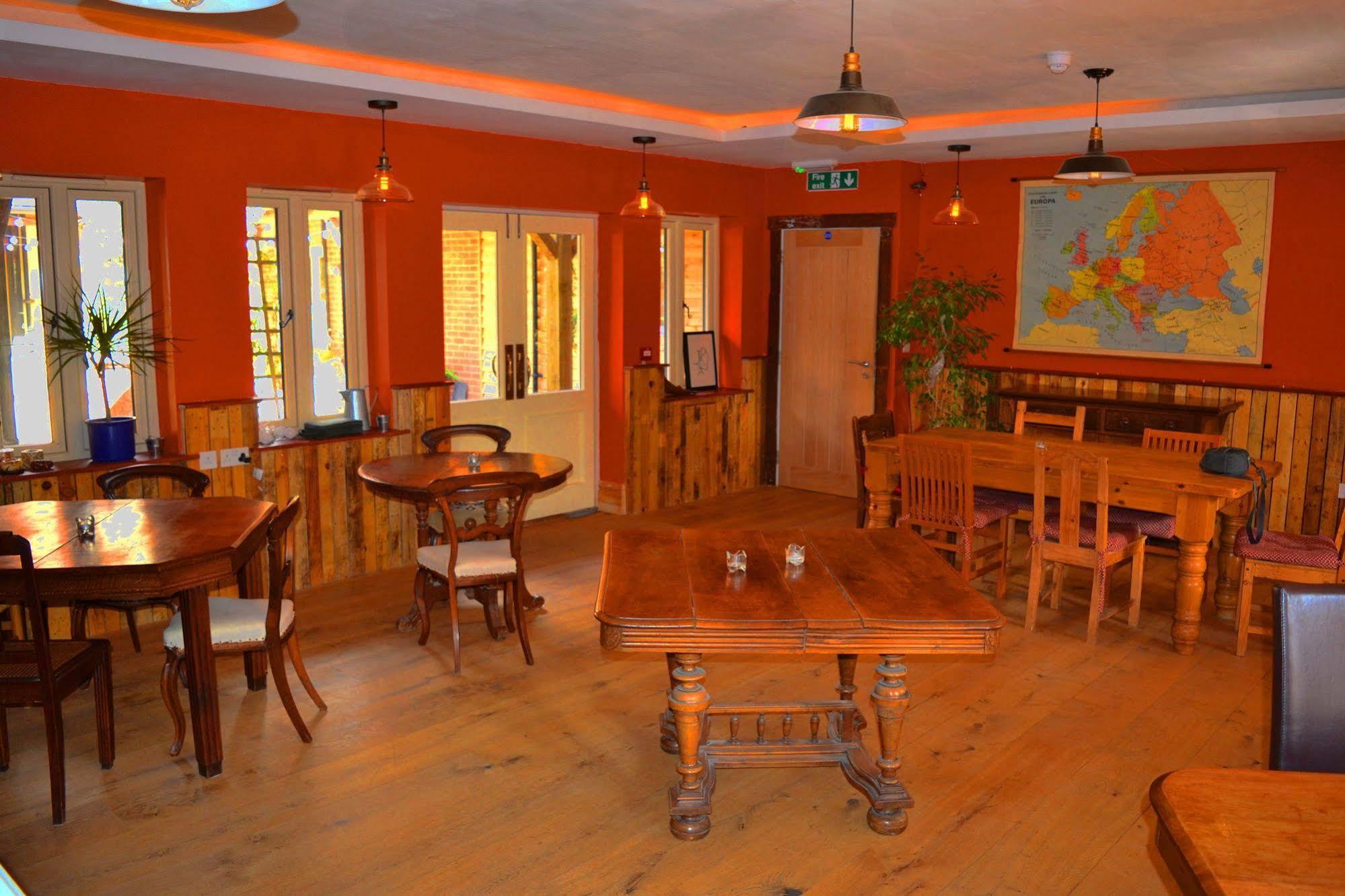 The Kingsley At Eversley Luaran gambar